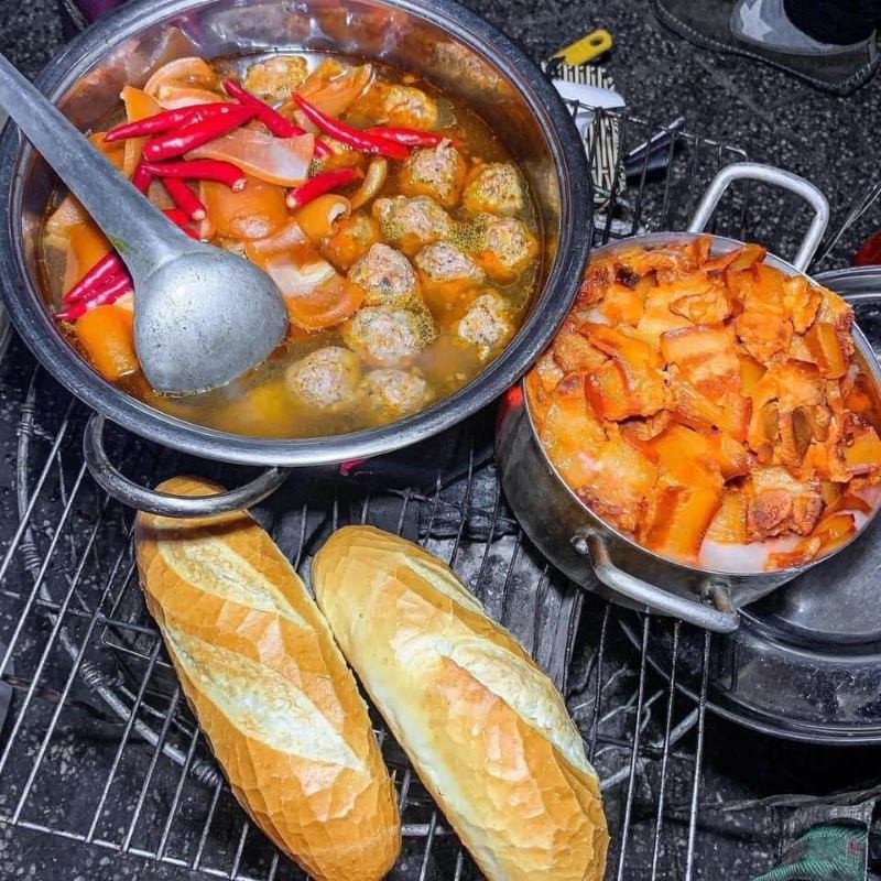 Chọn địa điểm kinh doanh bánh mì xíu mại hiệu quả