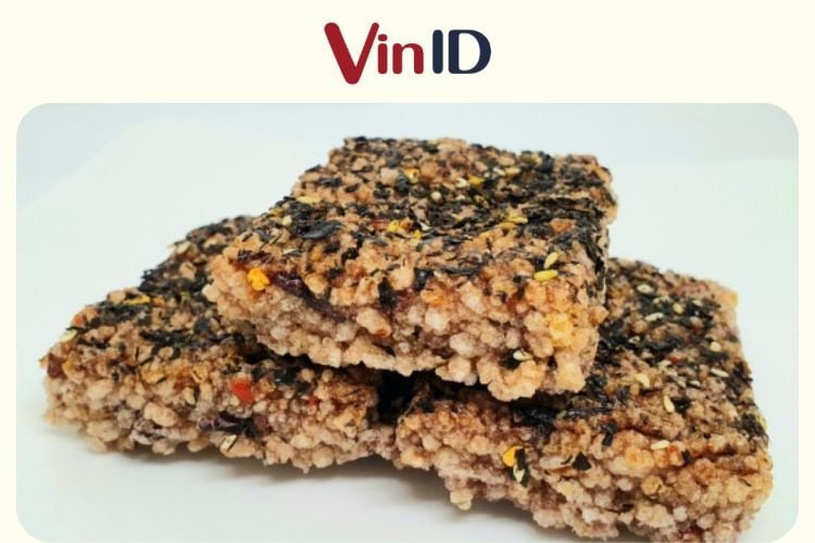 cơm cháy gạo lứt chiên mắm ít calo, tốt cho người ăn kiêng