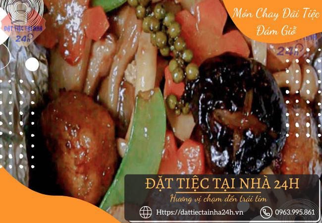 Đậu hũ non gói giấy bạc cùng rau củ