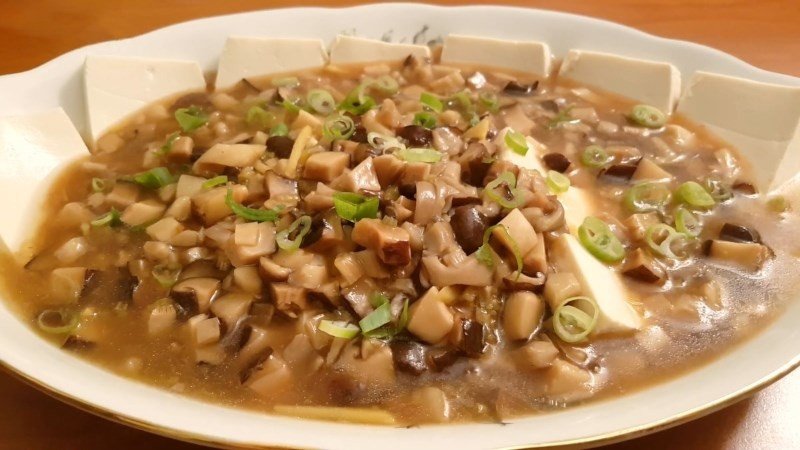 Đậu hũ non sốt nấm đông cô đậm đà