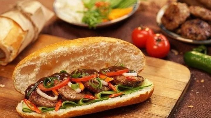 Dinh dưỡng từ bánh mì pate và lợi ích sức khỏe