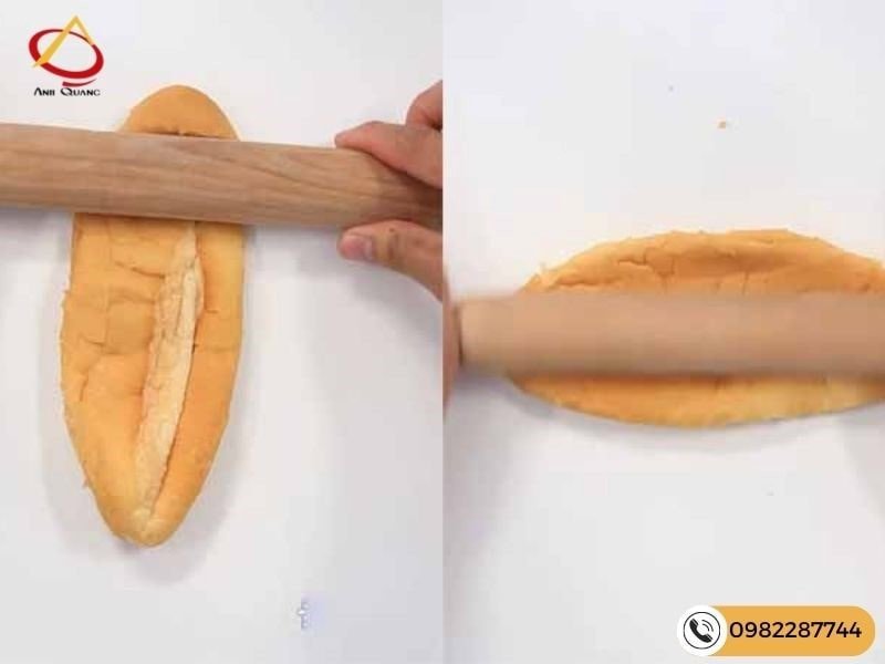 Dùng cây cán bột chuyên dụng để cán dẹt các lát bánh mì trước khi nướng
