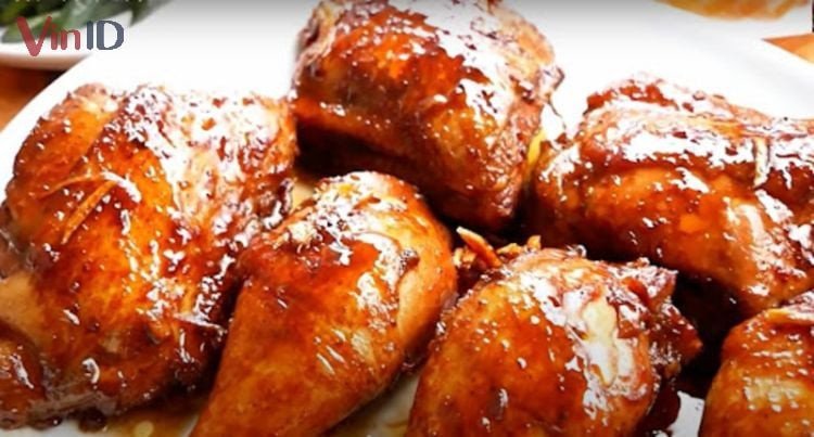 Gà rô ti nước dừa mật ong vàng óng