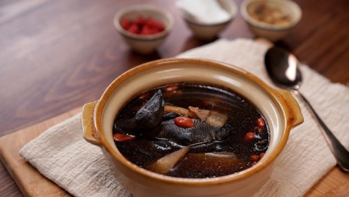 Gà tần ngải cứu thơm ngon, bổ dưỡng
