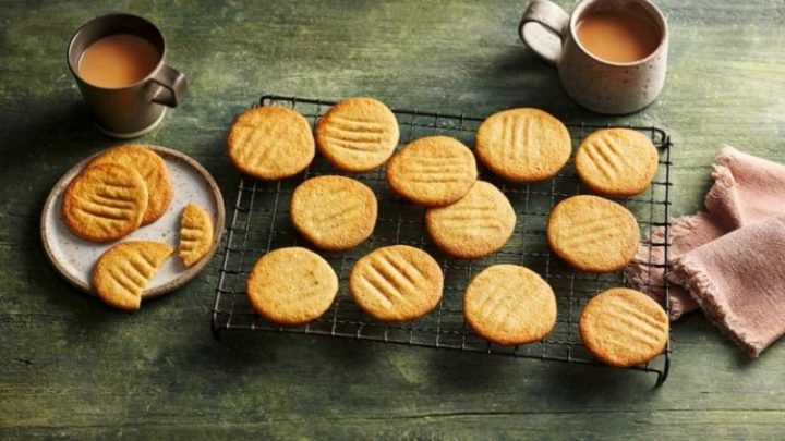 100g Bánh Quy Bao Nhiêu Calo? Ăn Bánh Quy Có Béo Không? Giá trị dinh dưỡng 100g bánh quy