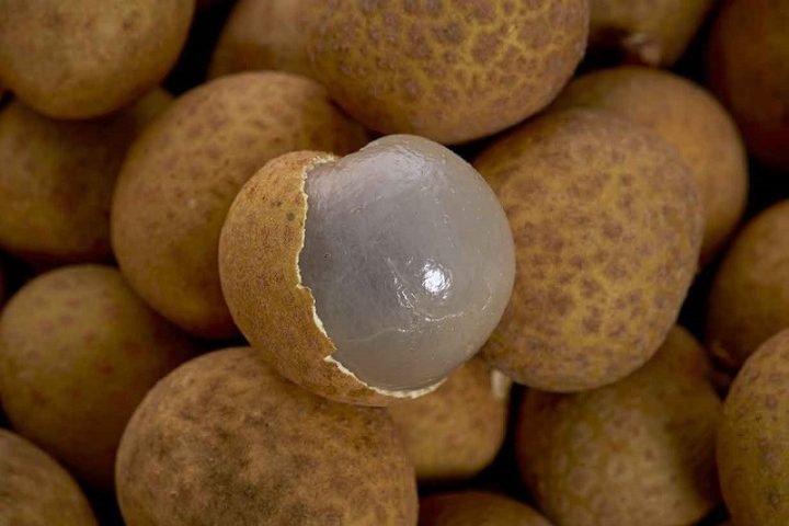 Nhãn Bao Nhiêu Calo? Khám Phá Giá Trị Dinh Dưỡng Toàn Diện Giá trị dinh dưỡng của nhãn tươi