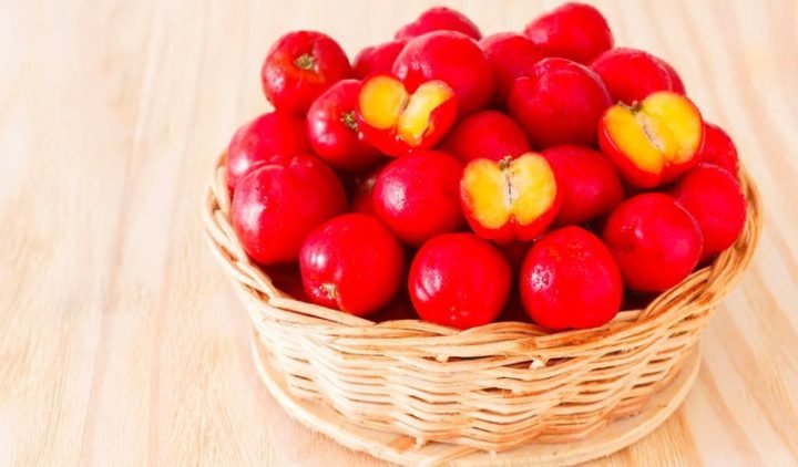 1 Trái Sơ Ri Bao Nhiêu Calo? Phân Tích Dinh Dưỡng Chi Tiết Giá trị dinh dưỡng của quả sơ ri tươi