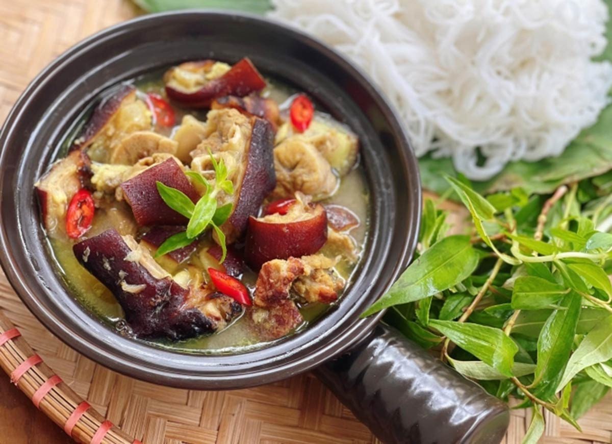 Giò heo giả cầy miền Trung đã tẩm ướp gia vị đậm đà