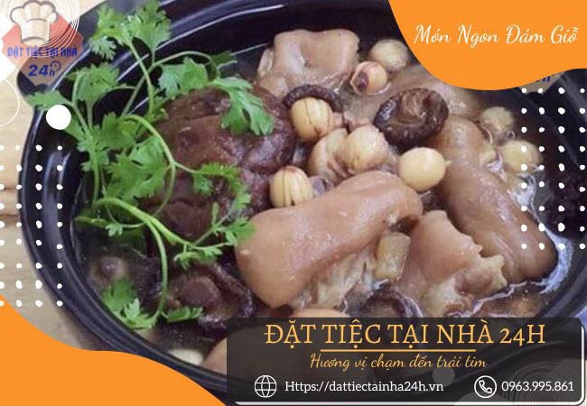 Giò heo rút xương hầm nấm - món hầm đậm đà cho đám giỗ