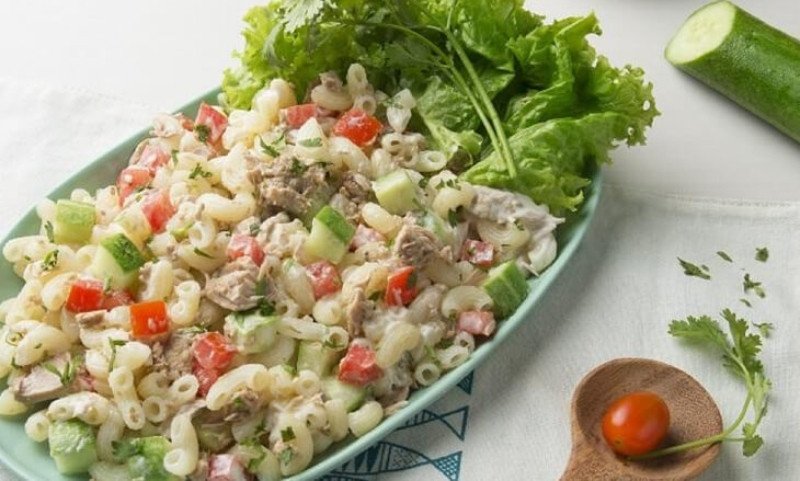 Gỏi nui cá ngừ thanh mát