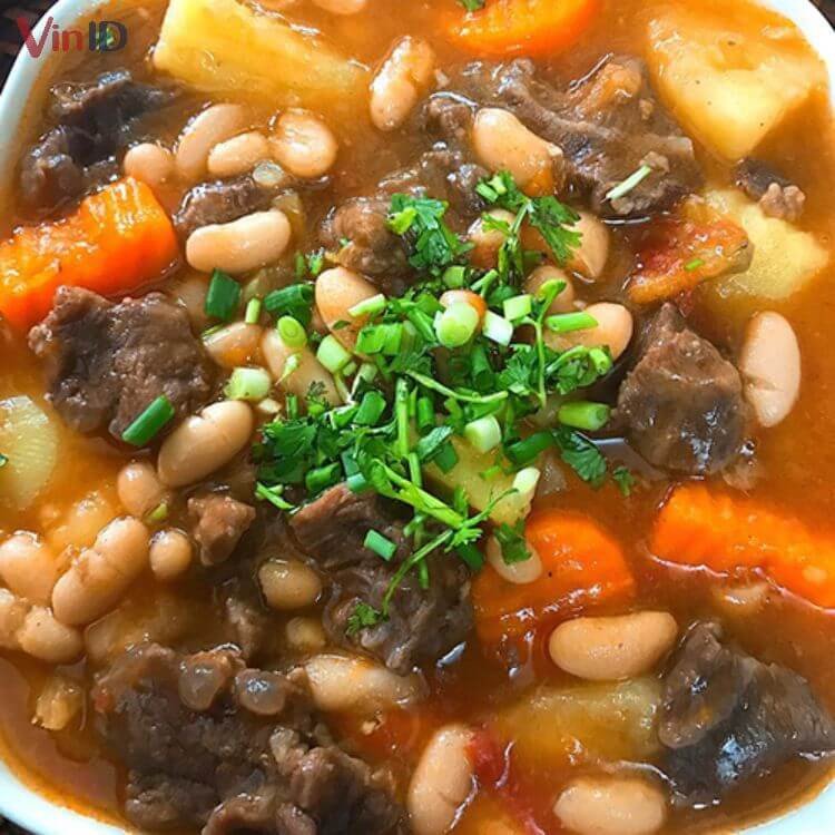Hầm bò với đậu trắng thơm ngon, bổ dưỡng
