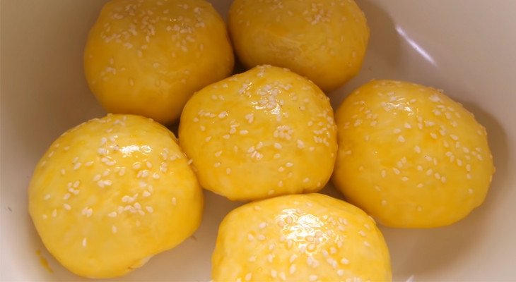 Hấp bánh bột mì mềm xốp