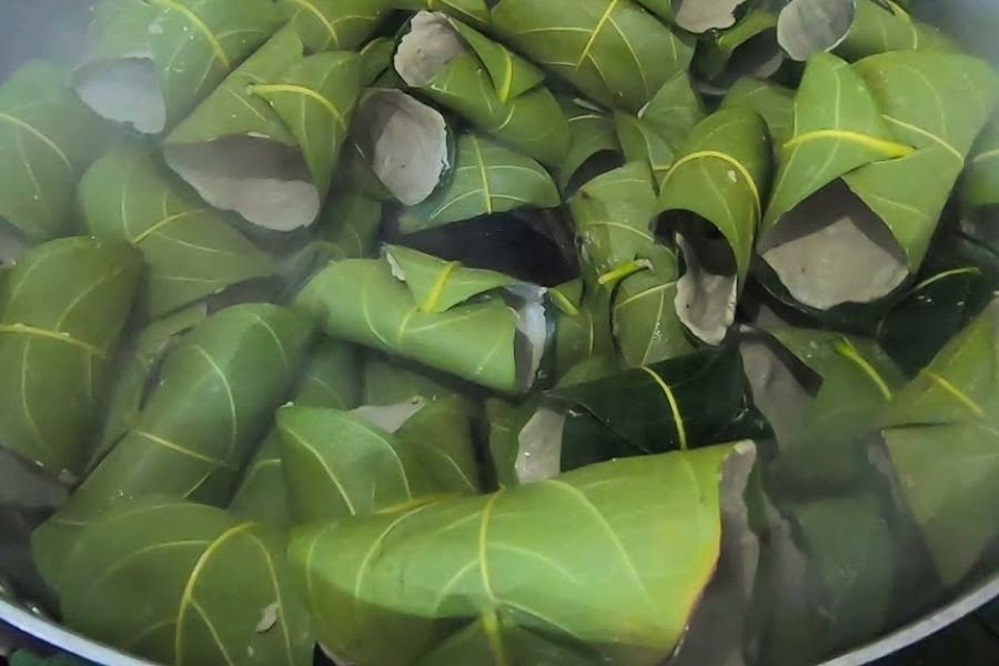 Hấp bánh lá mơ