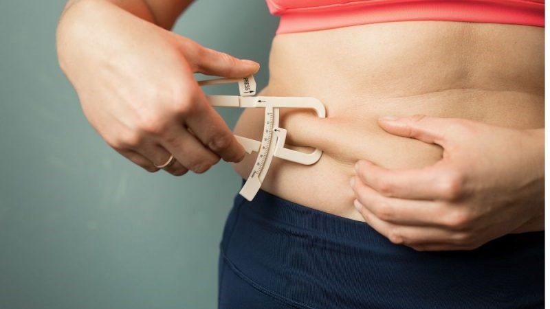 Hấp thụ lượng calo lớn từ bia là nguyên nhân chính gây tăng cân