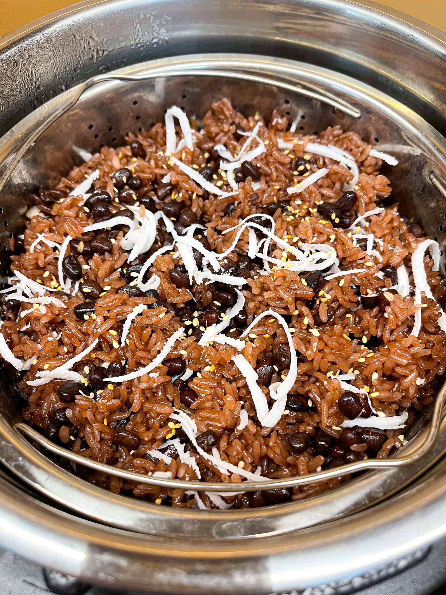 Hấp xôi đỗ đen lần 1