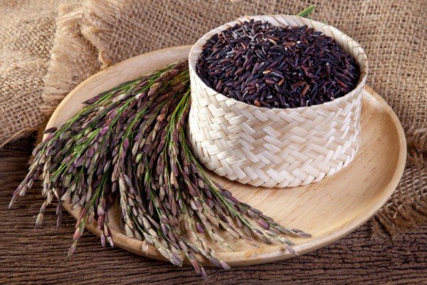 Hạt gạo lứt đen nguyên cám giàu dinh dưỡng