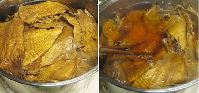 Hình ảnh măng khô được ngâm trong nước vo gạo, minh họa bước sơ chế măng khô quan trọng.