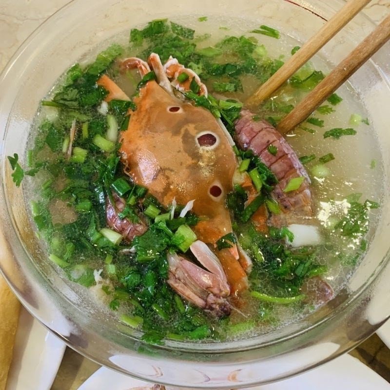Hoàn thành bánh canh hải sản