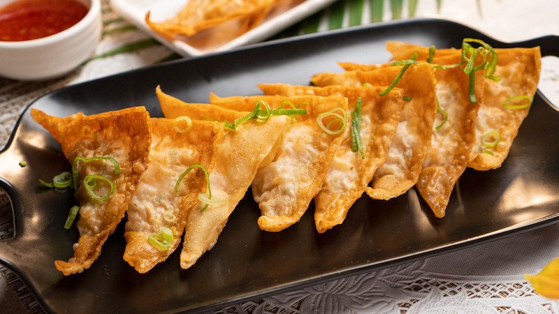 Hoành thánh chiên có chứa nhiều calo hơn