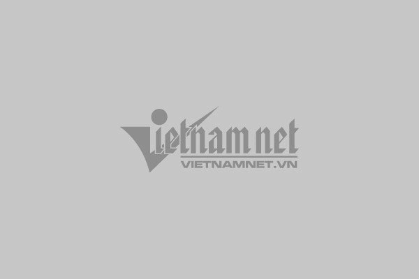 Hỗn hợp khoai lang thái sợi đã trộn đều với bột bánh sẵn sàng để chiên