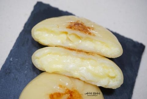 Hộp bánh Hotteok Pulmuone tiện lợi