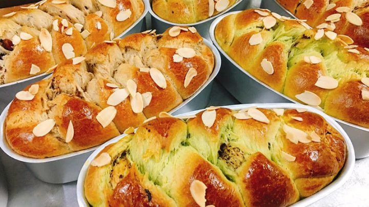 Khám phá bánh mì hoa cúc bao nhiêu calo và hương vị đặc trưng