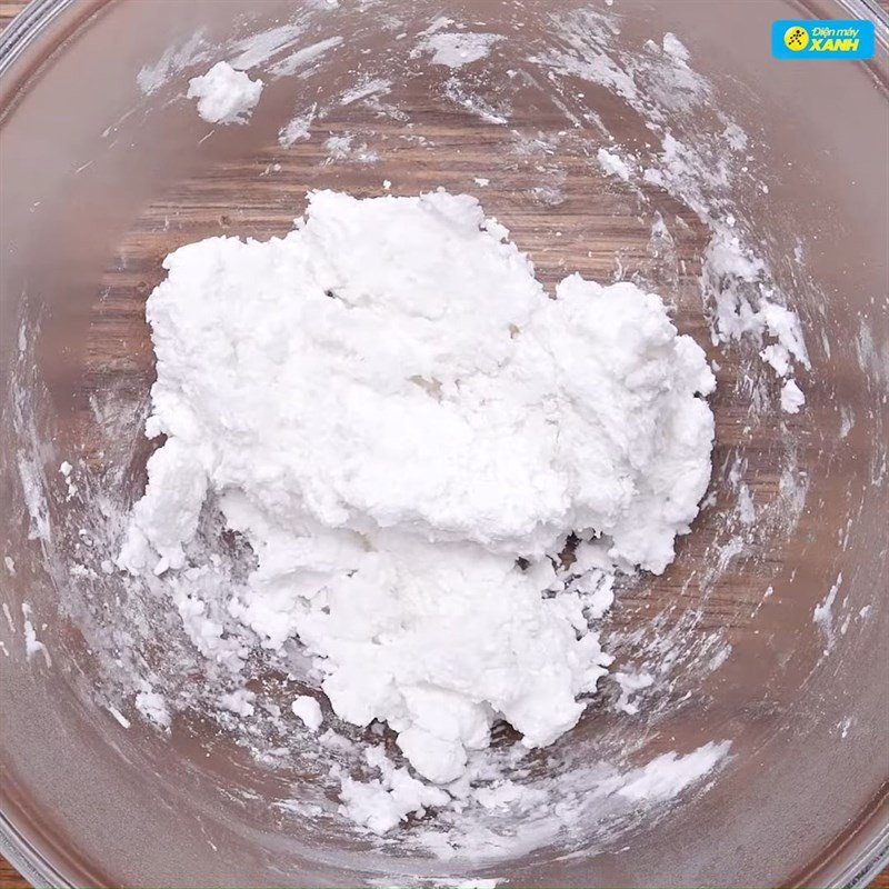 Khối bột há cảo sau khi nhào mịn
