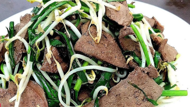 Không nên xào nấu giá đỗ với gan động vật