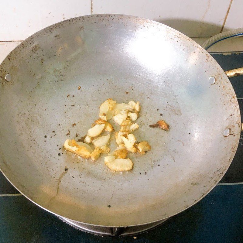 Kỹ thuật xào đậu que xanh giữ màu giòn ngon