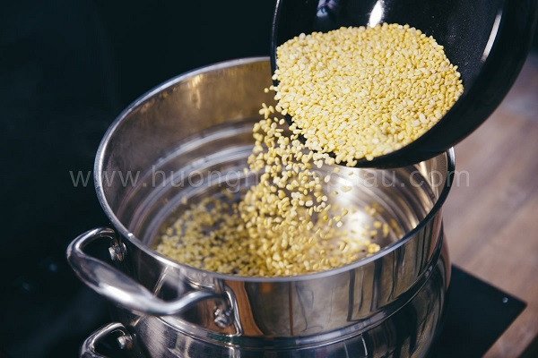Làm nhân bánh đậu xanh mịn