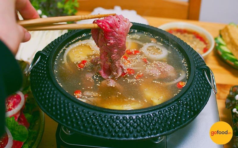 Lẩu bò nhúng dấm chua thanh, chuẩn vị, kích thích vị giác