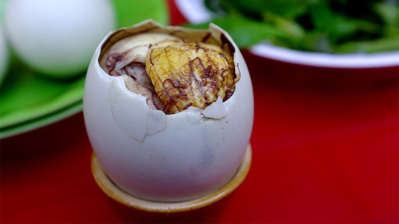 Lợi ích sức khỏe của hột vịt lộn xào me