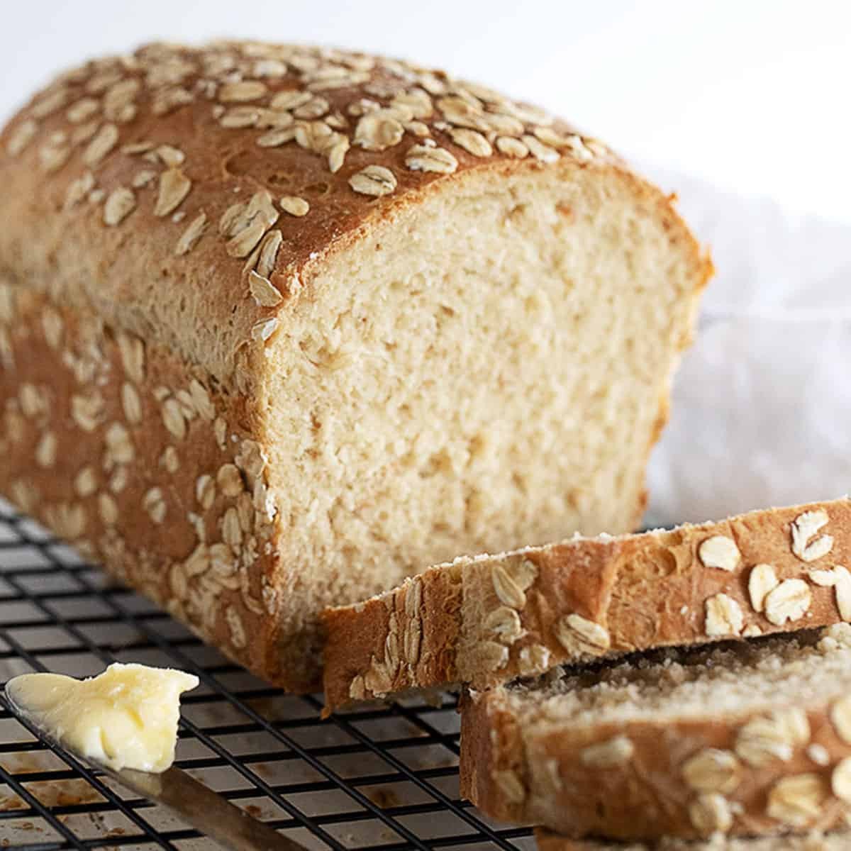 Lợi ích sức khỏe khi ăn bánh mì ngũ cốc thường xuyên