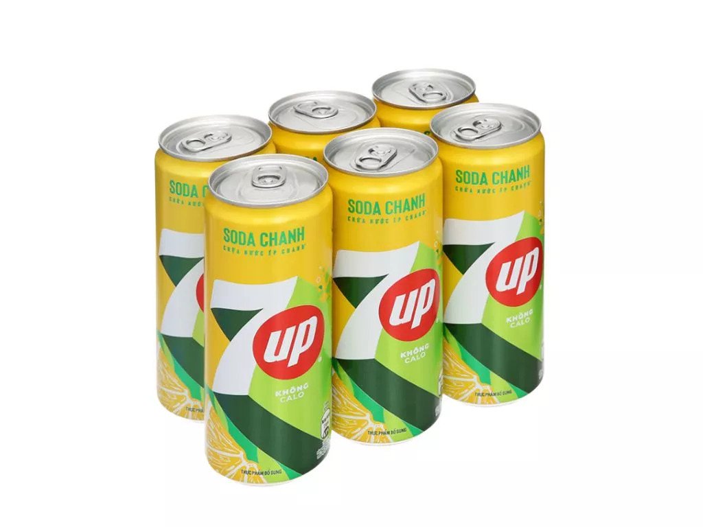 Lon 7UP Soda Chanh Zero Calo với lát chanh tươi mát