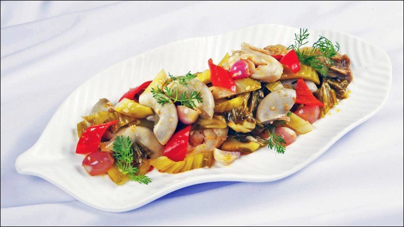 Lòng bò xào dưa chua thơm ngon