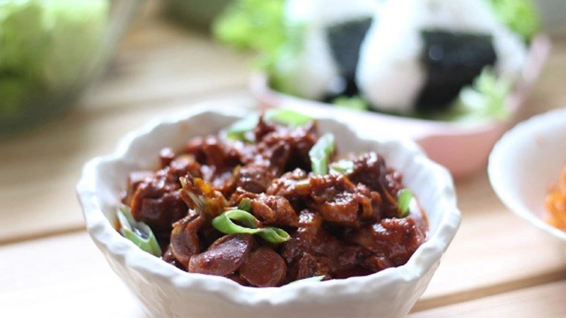 Lòng gà xào cay kiểu Hàn Quốc
