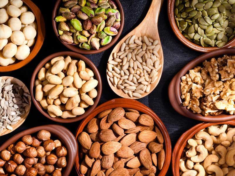 Lựa chọn các loại hạt chất lượng cao để nấu sữa hạt không cần máy