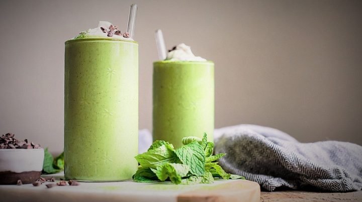 Lượng calo trong một ly matcha đá xay cỡ trung bình