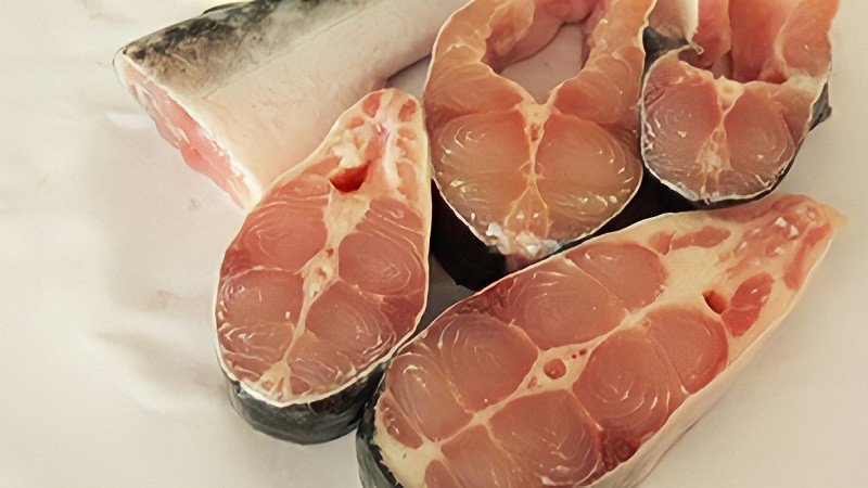 Lưu ý chọn mua và chế biến cá basa tươi sống an toàn