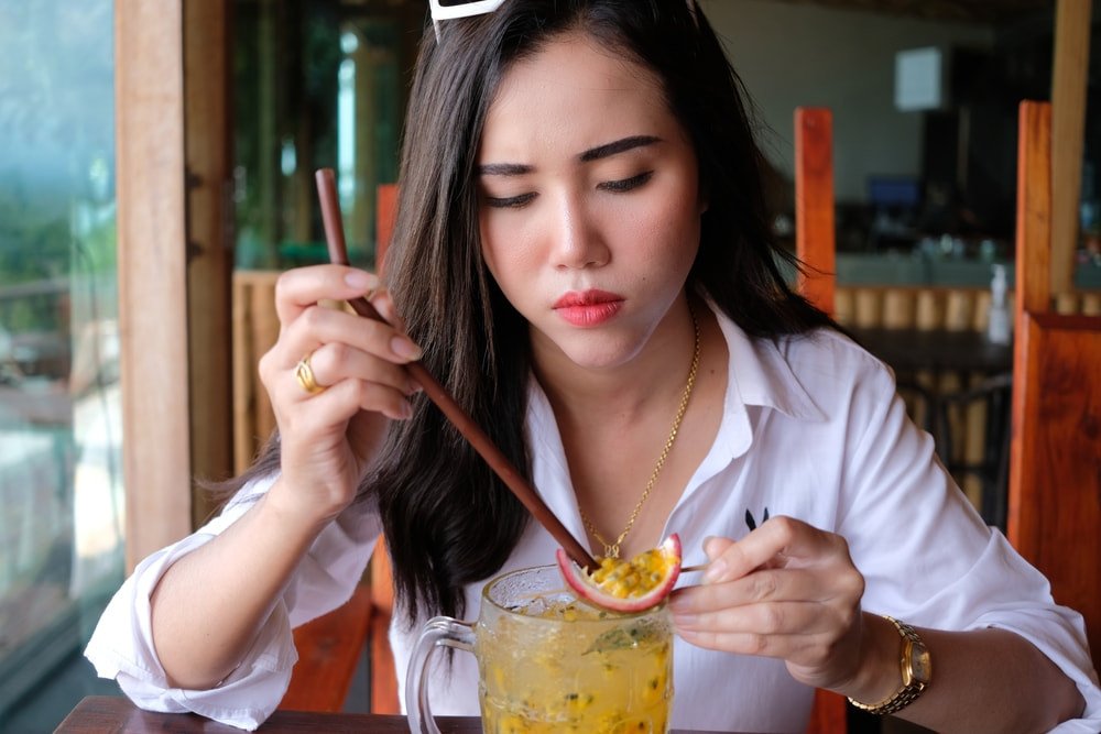 Ly nước chanh leo thơm ngon giúp giảm căng thẳng và tăng cường sức khỏe