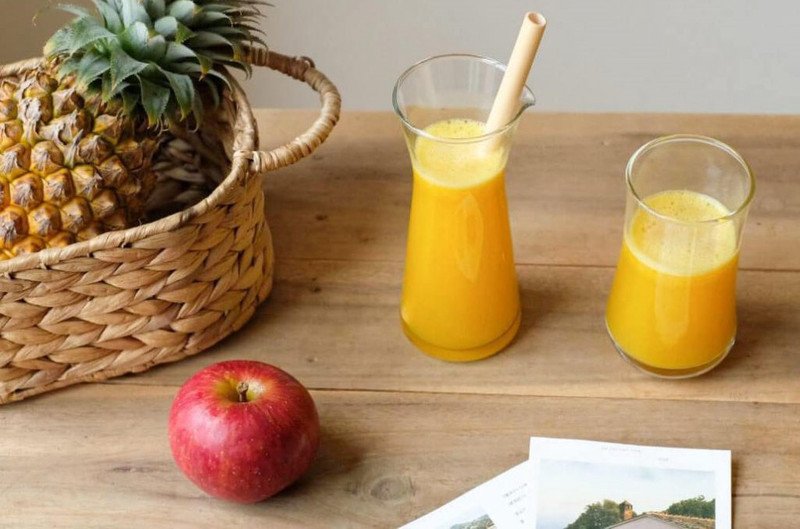 Ly nước ép táo thơm tươi mát, ít calo giúp tăng cường miễn dịch