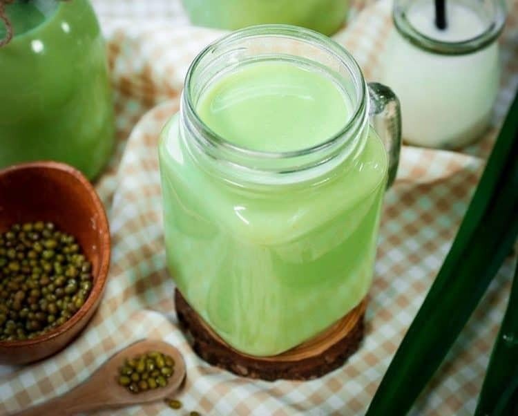 Ly sữa đậu xanh nước cốt dừa thơm béo