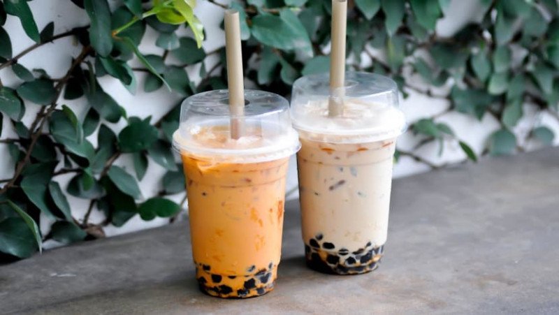 ly trà sữa trân châu chứa nhiều đường ngọt