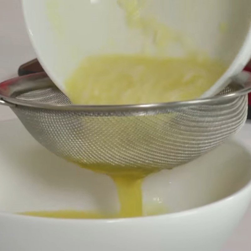 Mẻ đã lọc sạch, sẵn sàng để nấu món cá chuối om mẻ