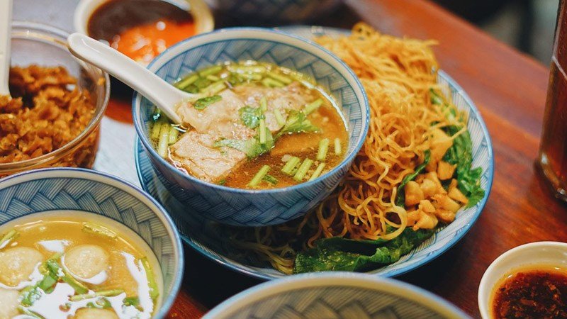 Mì lòng bò Hong Kong chuẩn vị