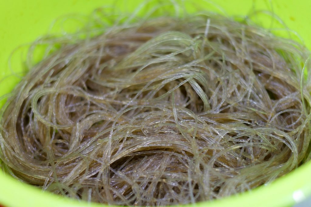 Miến dong và các nguyên liệu rau củ đã sơ chế sẵn sàng