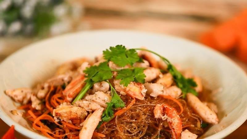 Miến gói xào cua