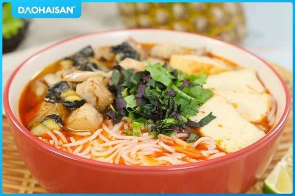 Món bún ốc hương hấp dẫn
