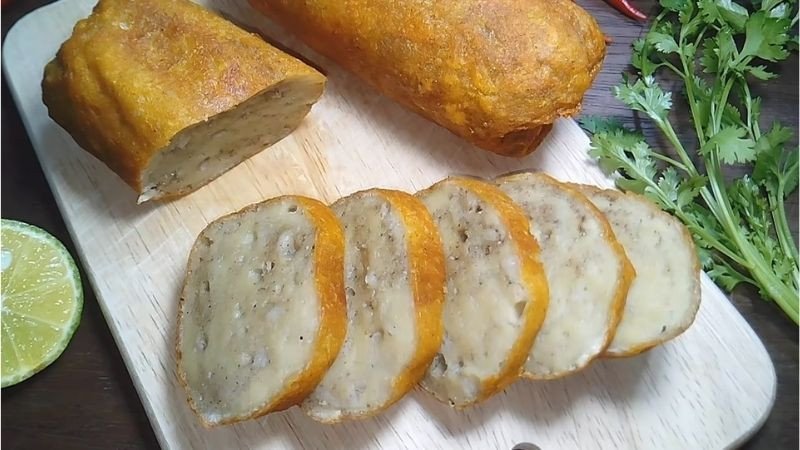 Món chả quế chay thơm ngon được chế biến từ bột mì