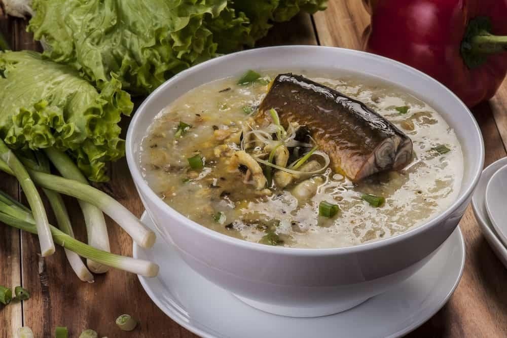 Món cháo lươn đậu xanh bổ dưỡng cho bé ăn dặm